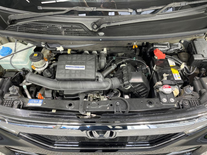 2020 Honda N-BOX CUSTOM 6BA-JF3 (UW-69f1f70ee5f65)[12]
