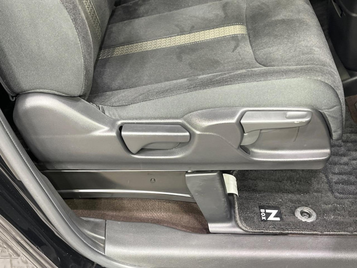 2020 Honda N-BOX CUSTOM 6BA-JF3 (UW-69f1f70ee5f65)[20]