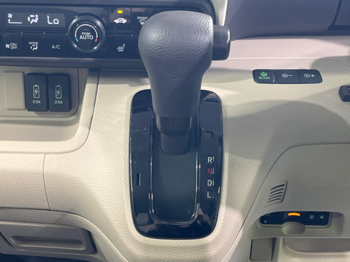 2020 Honda N-BOX 6BA-JF3 (UW-69f1f71040f0c)[9]