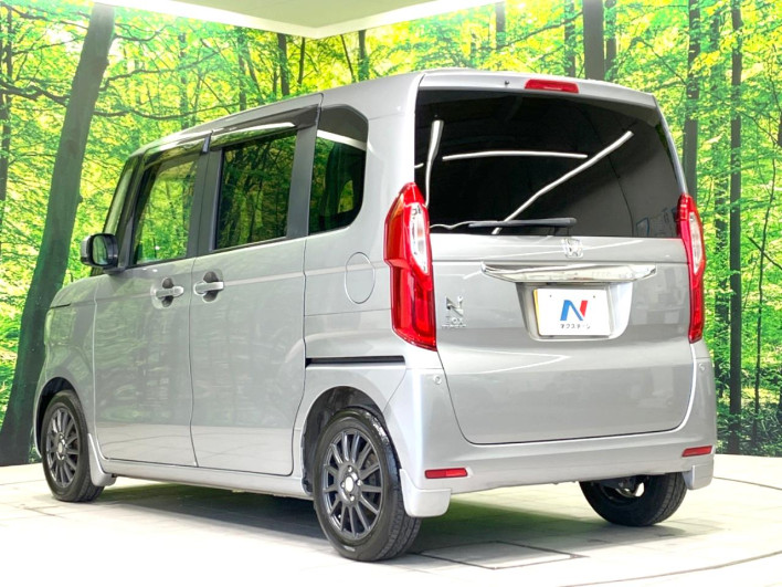 2018 Honda N-BOX DBA-JF3 (UW-69f1f7116e39b)[19]