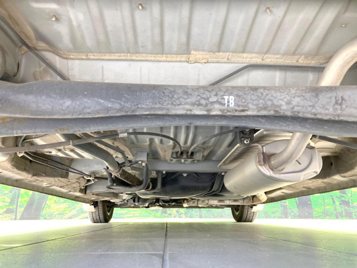 2018 Honda N-BOX DBA-JF3 (UW-69f1f7116e39b)[21]