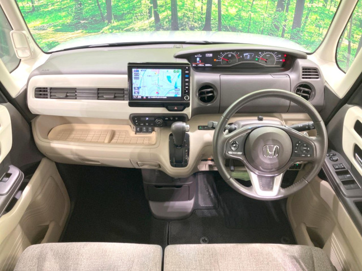 2018 Honda N-BOX DBA-JF3 (UW-69f1f7116e39b)[29]