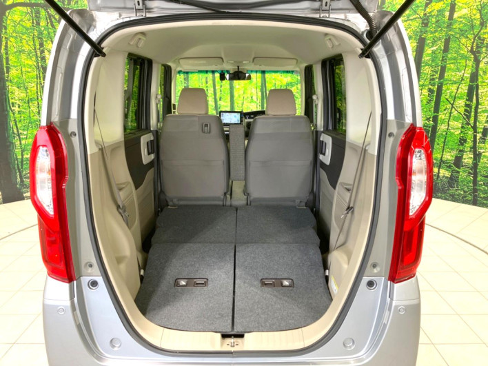 2018 Honda N-BOX DBA-JF3 (UW-69f1f7116e39b)[26]