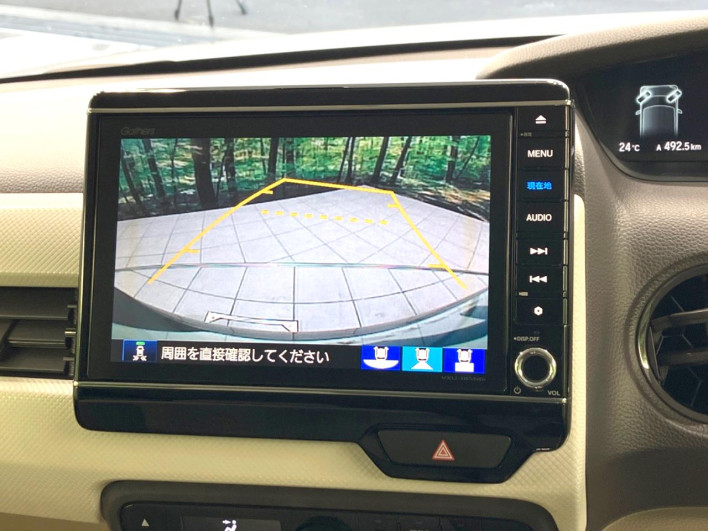 2018 Honda N-BOX DBA-JF3 (UW-69f1f7116e39b)[15]