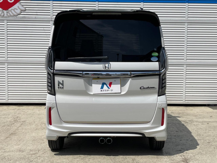 2018 Honda N-BOX CUSTOM DBA-JF3 (UW-69f1f711e028f)[17]