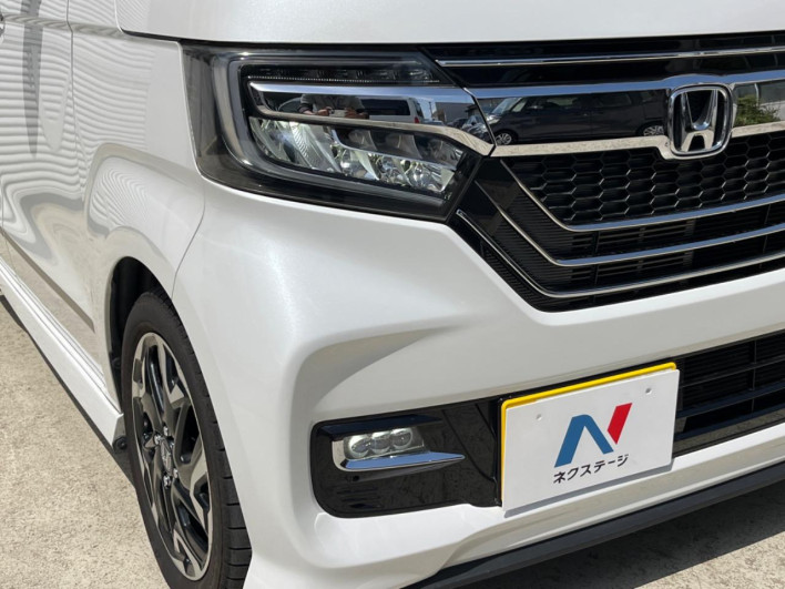 2018 Honda N-BOX CUSTOM DBA-JF3 (UW-69f1f711e028f)[13]