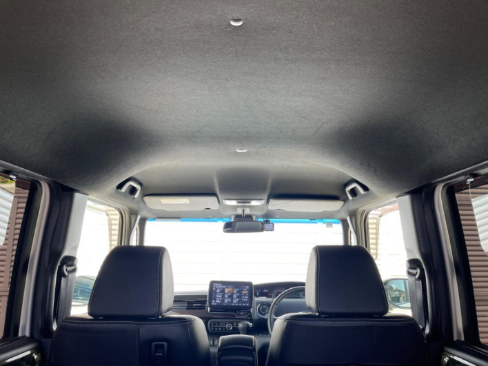 2018 Honda N-BOX CUSTOM DBA-JF3 (UW-69f1f711e028f)[19]