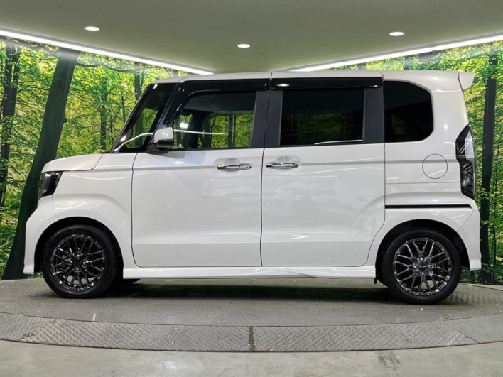 2019 Honda N-BOX CUSTOM DBA-JF3 (UW-69f1f7124f0e4)[5]
