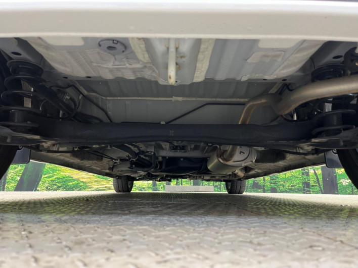 2019 Honda N-BOX CUSTOM DBA-JF3 (UW-69f1f7124f0e4)[21]