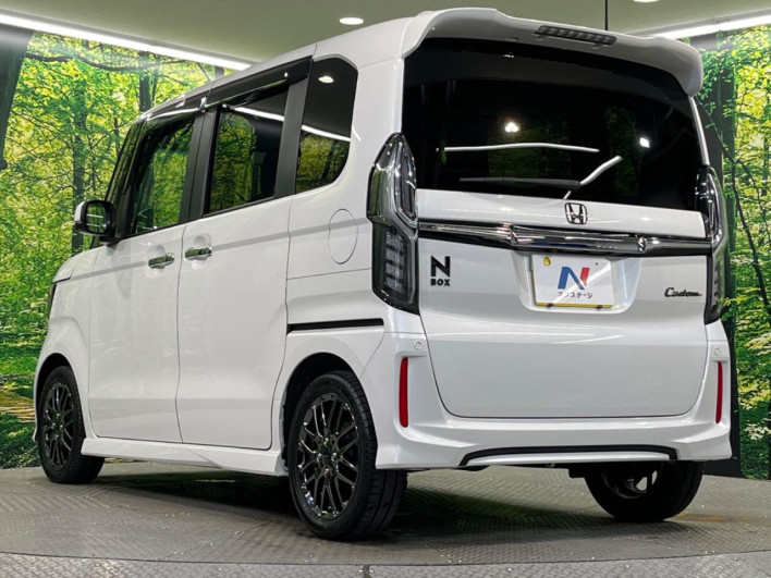 2019 Honda N-BOX CUSTOM DBA-JF3 (UW-69f1f7124f0e4)[6]