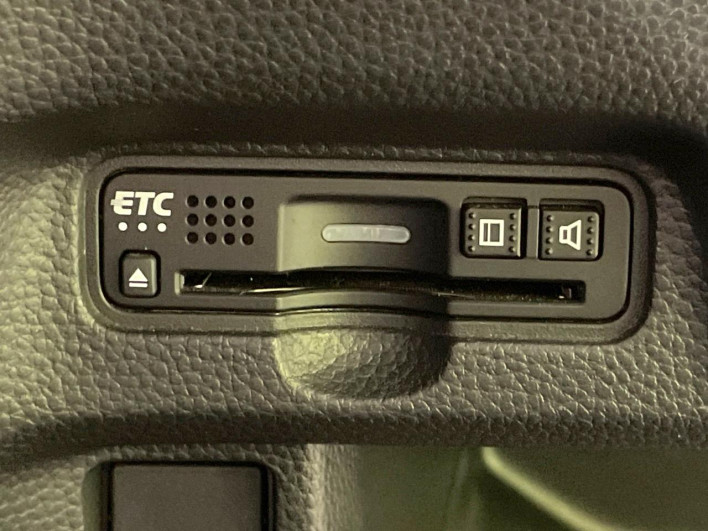 2019 Honda N-BOX CUSTOM DBA-JF3 (UW-69f1f712c0797)[20]