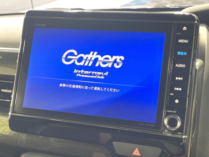 2019 Honda N-BOX CUSTOM DBA-JF3 (UW-69f1f712c0797)[23]