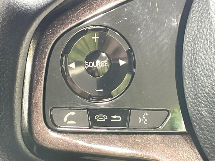 2019 Honda N-BOX CUSTOM DBA-JF3 (UW-69f1f712c0797)[18]