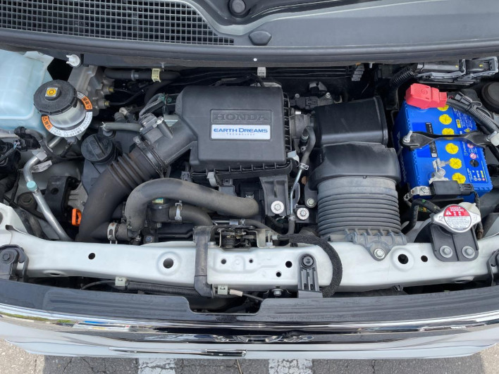 2020 Honda N-BOX CUSTOM 6BA-JF3 (UW-69f1f713d380b)[23]