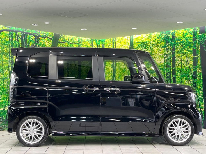 2023 Honda N-BOX CUSTOM 6BA-JF3 (UW-69f1f71525f60)[18]