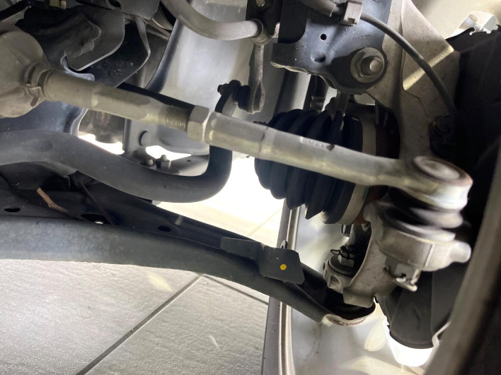 2023 Honda N-BOX CUSTOM 6BA-JF3 (UW-69f1f71525f60)[27]