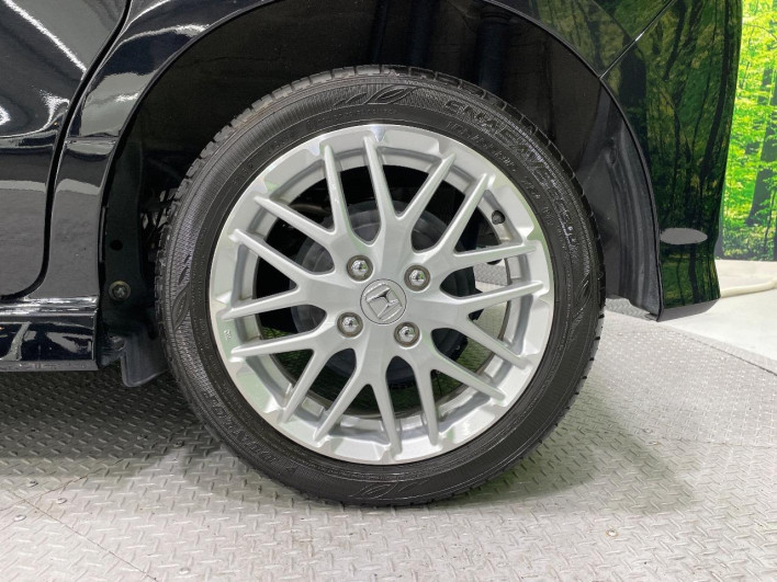 2023 Honda N-BOX CUSTOM 6BA-JF3 (UW-69f1f7162c75b)[12]