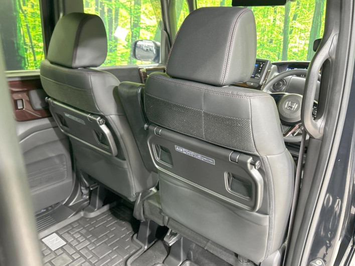 2021 Honda N-BOX CUSTOM 6BA-JF3 (UW-69f1f71660a5a)[28]