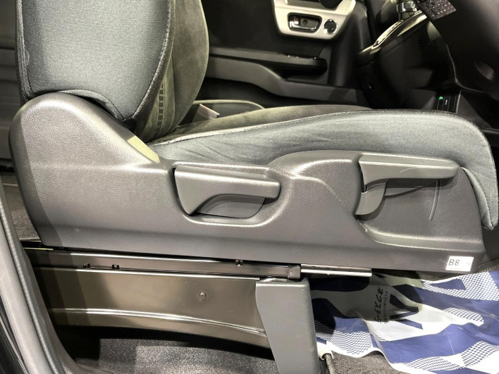 2024 Honda N-BOX CUSTOM 6BA-JF3 (UW-69f1f7187ac3e)[15]