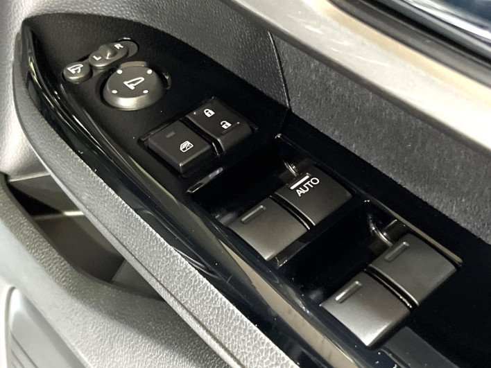 2024 Honda N-BOX CUSTOM 6BA-JF3 (UW-69f1f7187ac3e)[22]