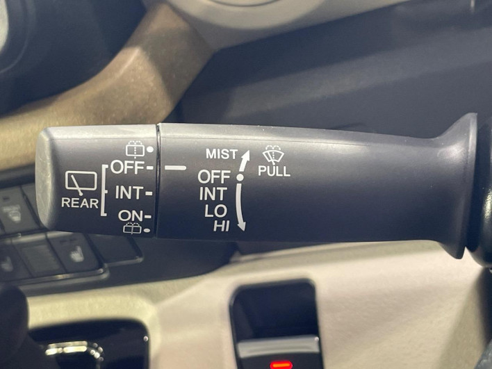 2024 Honda N-BOX 6BA-JF5 (UW-69f1f71a9a34a)[15]