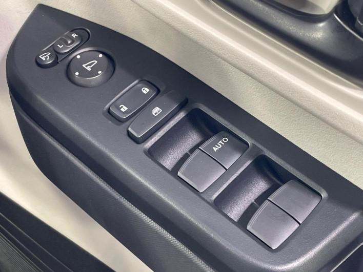 2024 Honda N-BOX 6BA-JF5 (UW-69f1f71a9a34a)[22]