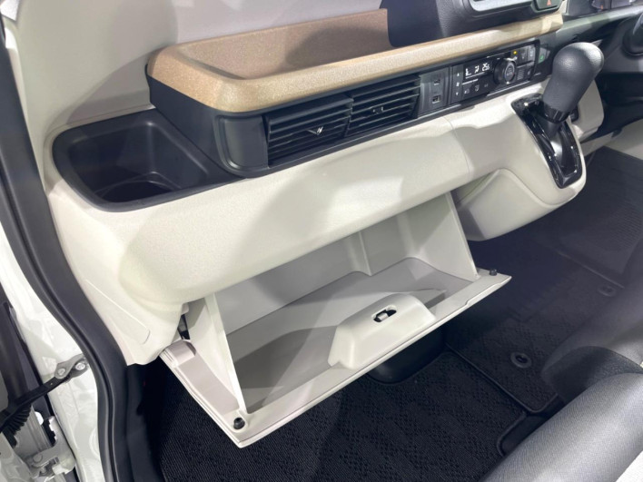 2025 Honda N-BOX 6BA-JF5 (UW-69f1f71c5c686)[4]