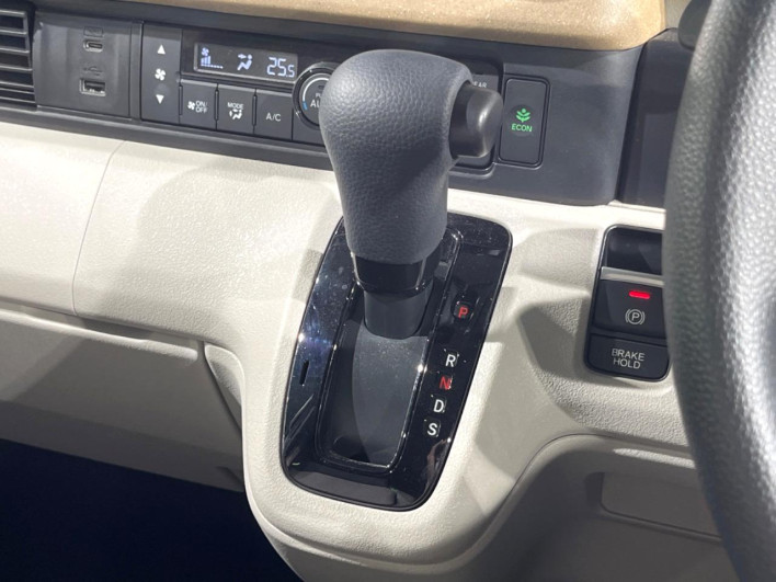 2025 Honda N-BOX 6BA-JF5 (UW-69f1f71c5c686)[22]