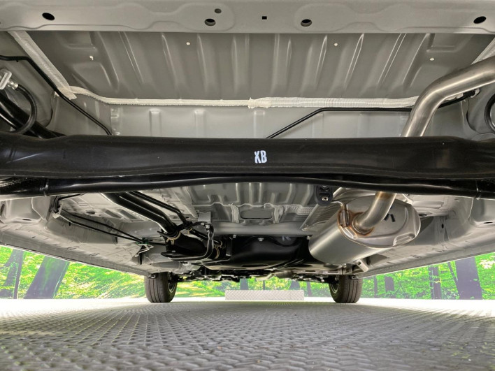 2025 Honda N-BOX CUSTOM 6BA-JF5 (UW-69f1f71d85360)[29]