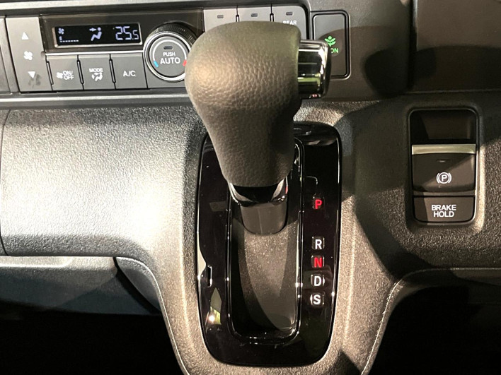 2025 Honda N-BOX CUSTOM 6BA-JF5 (UW-69f1f71e078e2)[16]