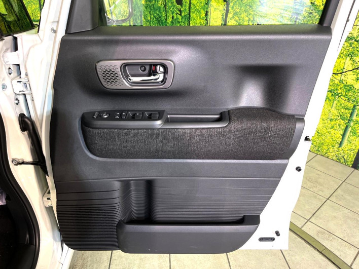 2025 Honda N-BOX CUSTOM 6BA-JF5 (UW-69f1f71e078e2)[7]