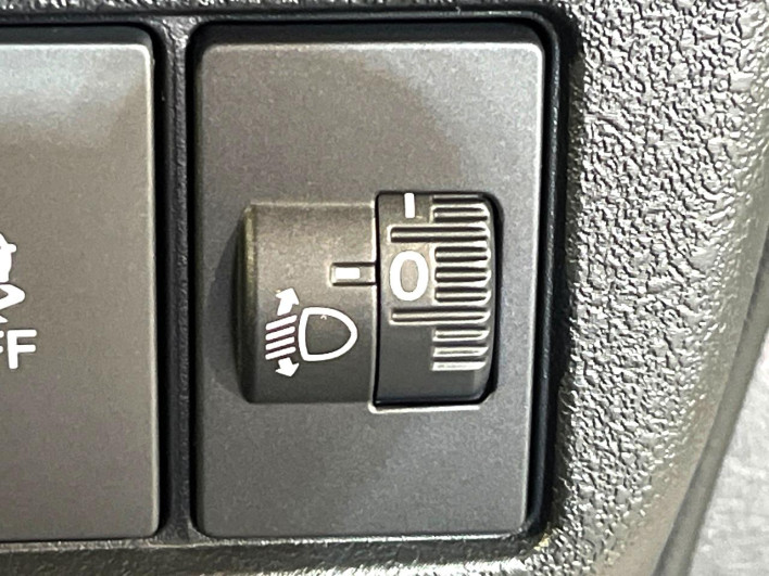 2025 Honda N-BOX CUSTOM 6BA-JF5 (UW-69f1f71e078e2)[10]