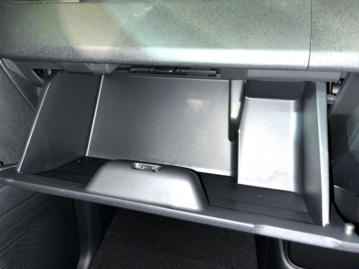 2025 Honda N-BOX CUSTOM 6BA-JF5 (UW-69f1f71e078e2)[17]