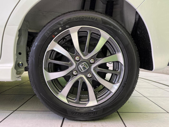 2026 Honda N-BOX CUSTOM 6BA-JF5 (UW-69f1f72099cfb)[20]