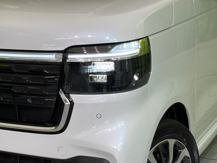 2026 Honda N-BOX CUSTOM 6BA-JF5 (UW-69f1f72099cfb)[16]