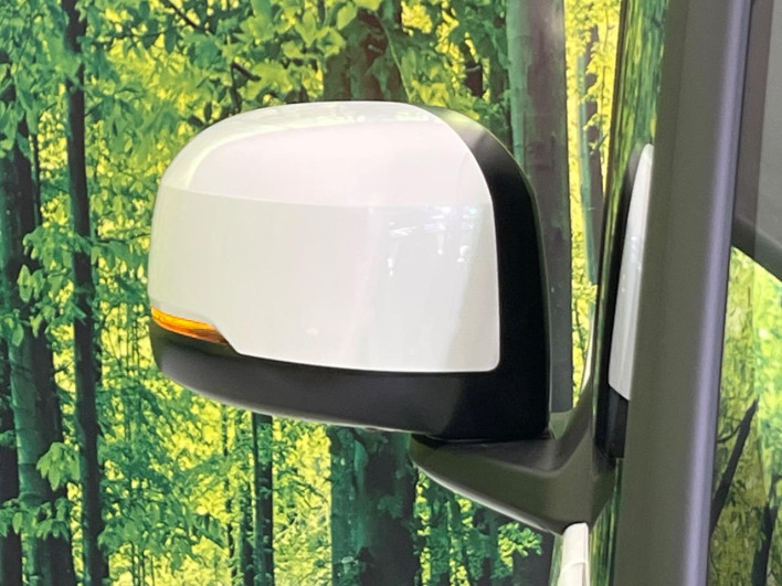 2026 Honda N-BOX CUSTOM 6BA-JF5 (UW-69f1f72099cfb)[17]