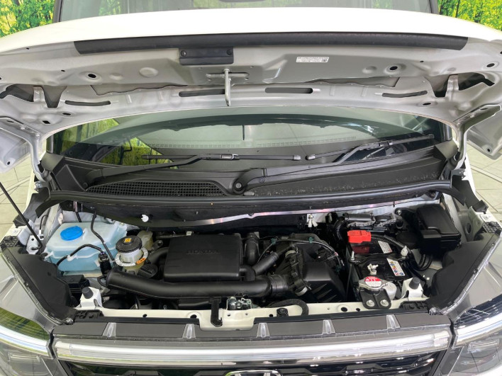 2026 Honda N-BOX CUSTOM 6BA-JF5 (UW-69f1f721414db)[4]