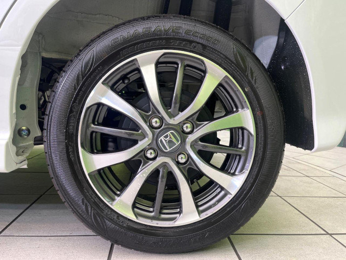 2026 Honda N-BOX CUSTOM 6BA-JF5 (UW-69f1f721414db)[5]