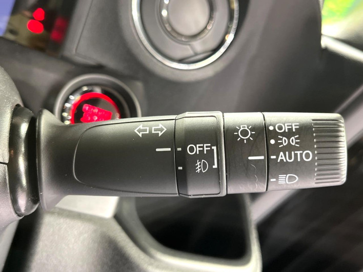 2024 Honda N-BOX CUSTOM 6BA-JF5 (UW-69f1f7219ae61)[25]