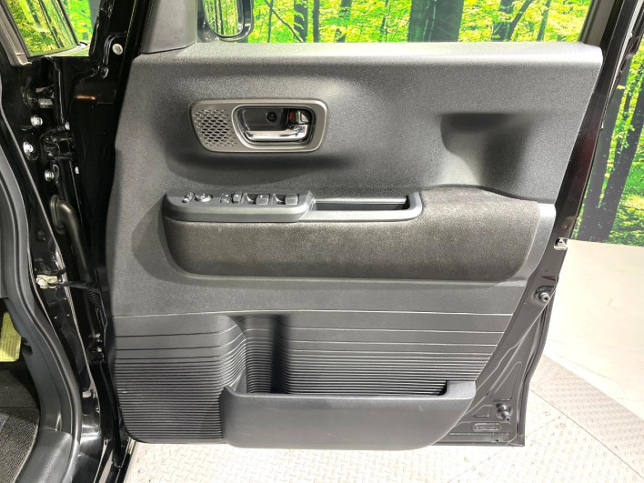 2024 Honda N-BOX CUSTOM 6BA-JF5 (UW-69f1f7219ae61)[5]