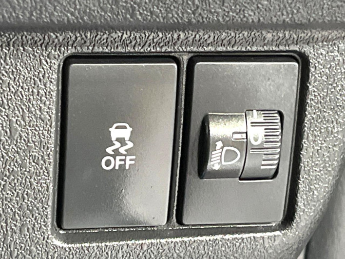 2024 Honda N-BOX CUSTOM 6BA-JF5 (UW-69f1f7219ae61)[29]