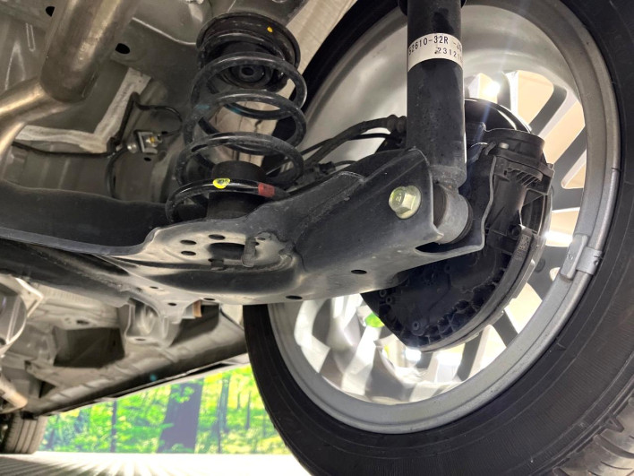 2024 Honda N-BOX CUSTOM 6BA-JF5 (UW-69f1f7219ae61)[16]