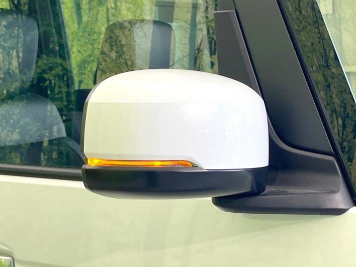 2025 Honda N-BOX CUSTOM 6BA-JF5 (UW-69f1f72242a8e)[12]