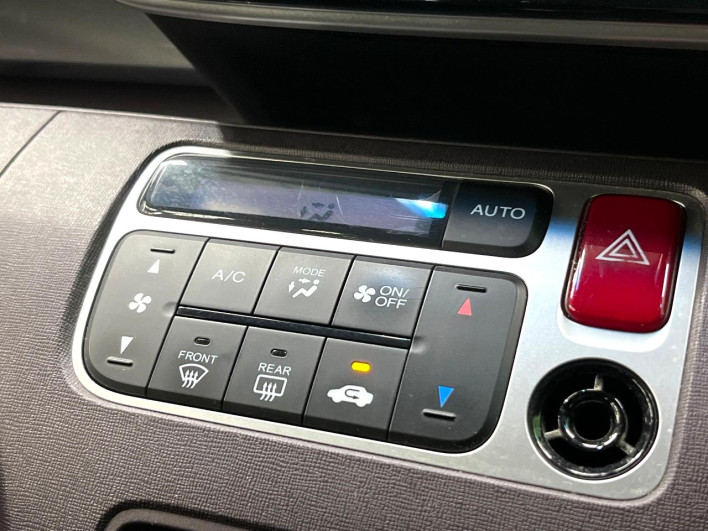 2015 Honda N-ONE DBA-JG1 (UW-69f1f72398101)[21]