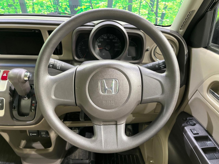 2013 Honda N-ONE DBA-JG2 (UW-69f1f72446e87)[28]