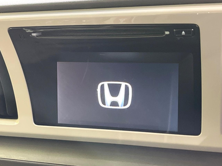 2013 Honda N-ONE DBA-JG2 (UW-69f1f72446e87)[26]