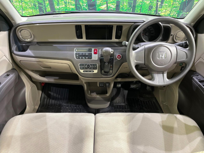 2013 Honda N-ONE DBA-JG2 (UW-69f1f72446e87)[27]