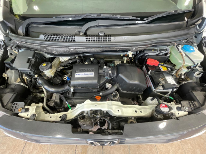 2014 Honda N-WGN Custom DBA-JH1 (UW-69f1f725aac8e)[4]