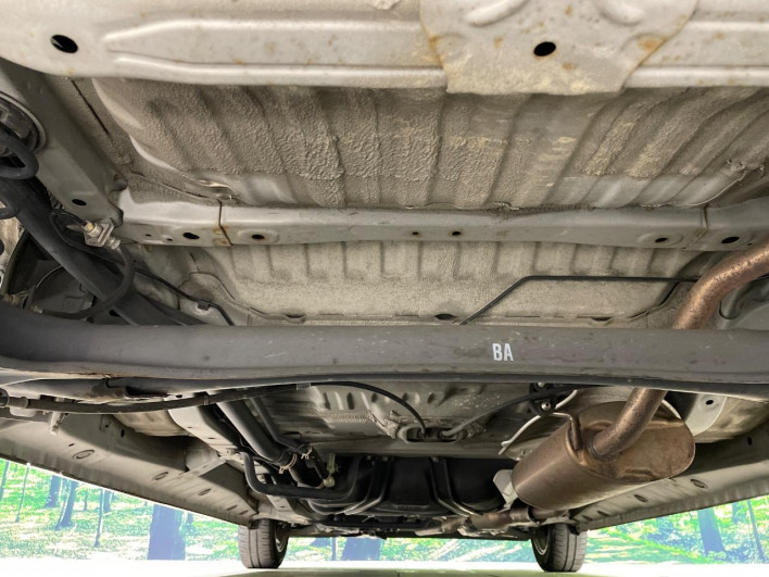 2015 Honda N-WGN Custom DBA-JH1 (UW-69f1f72641d3b)[24]