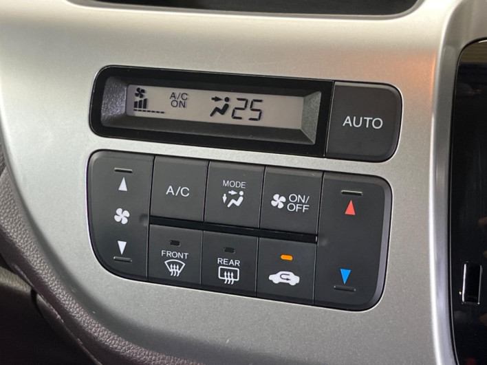 2015 Honda N-WGN Custom DBA-JH1 (UW-69f1f72795733)[22]